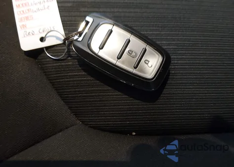 2020 Chrysler Voyager Lx из США, поврежденный, VIN 2C4RC1CG5LR249062